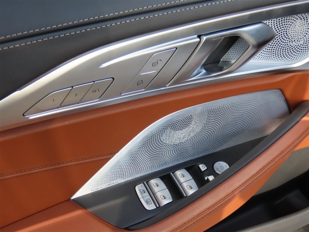 BMW 8 Series 2024 - Importación desde Corea - HF Imports Iquique - Foto 12