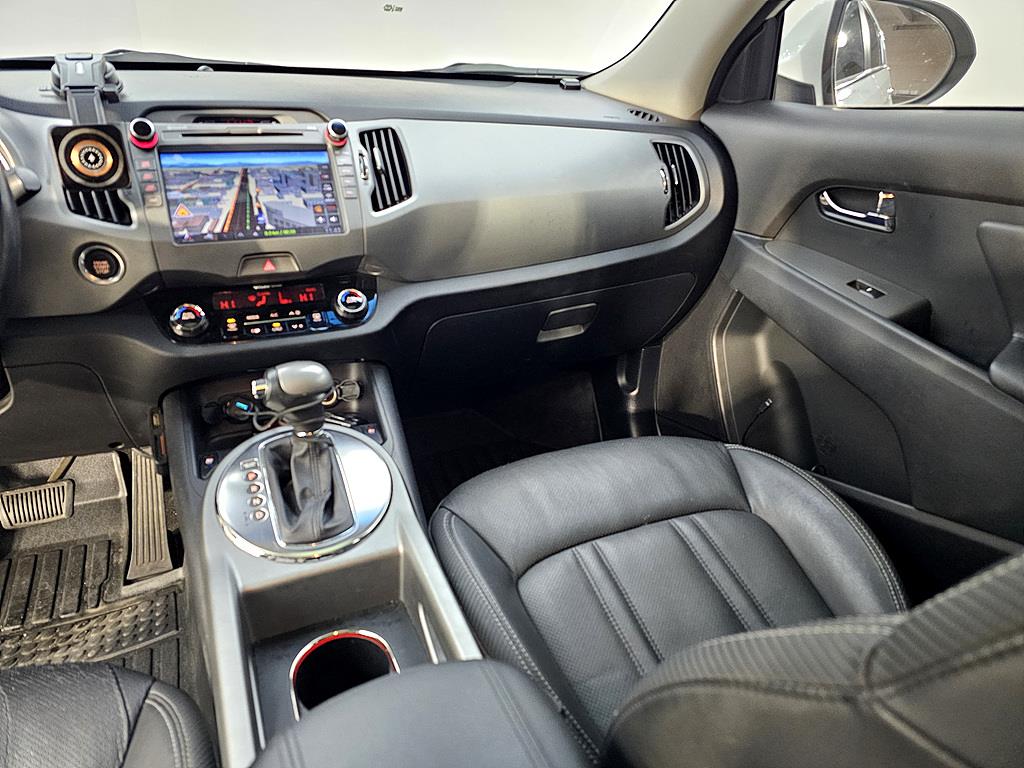 KIA Sportage - Vista 9