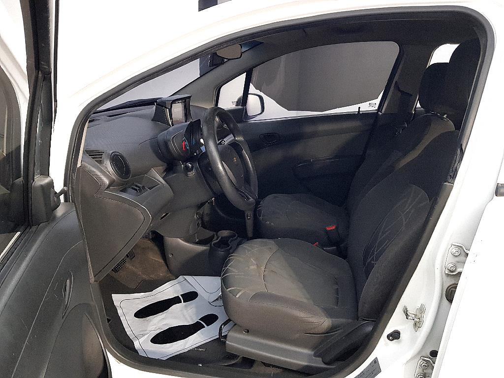 Chevrolet Spark - Vista 8