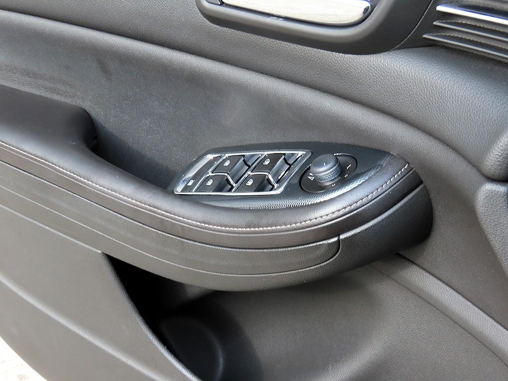 Chevrolet Malibu - Vista 11