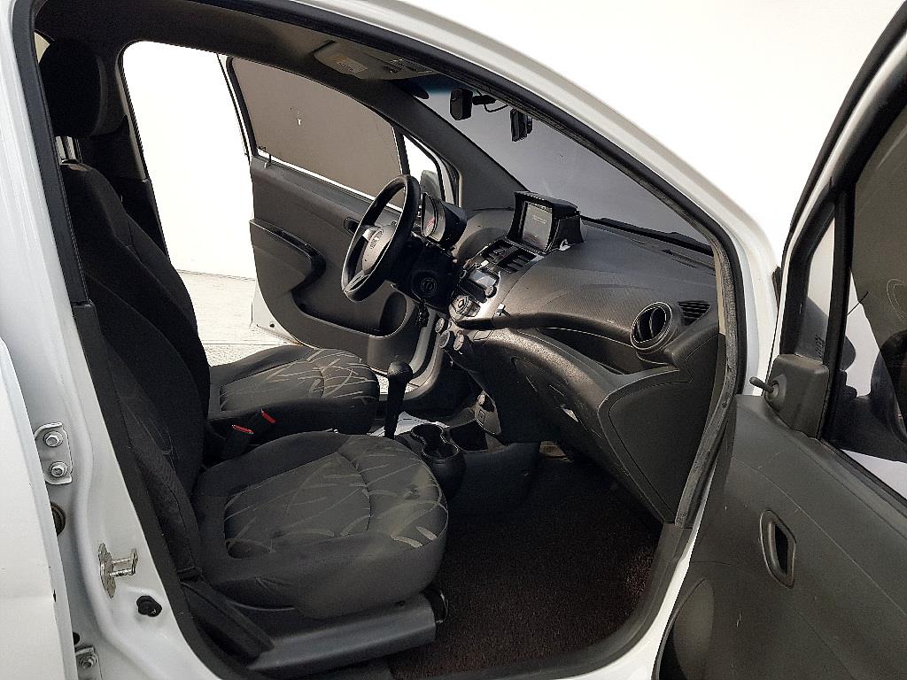Chevrolet Spark 2014 Blanco - Importación desde Corea - HF Imports Iquique - Foto 17
