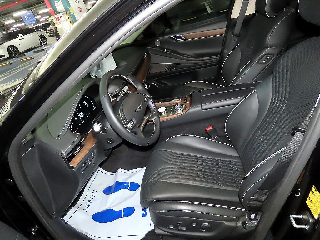 Genesis G80 - Vista 6