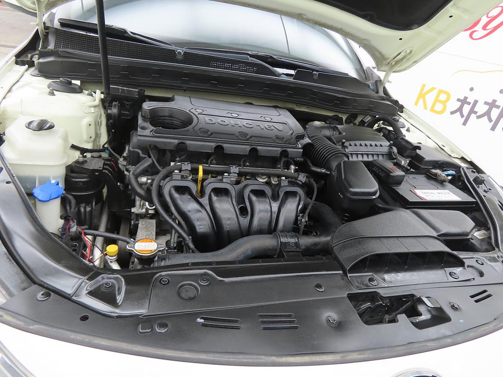 KIA K5 2011 Blanco - Importación desde Corea - HF Imports Iquique - Foto 19