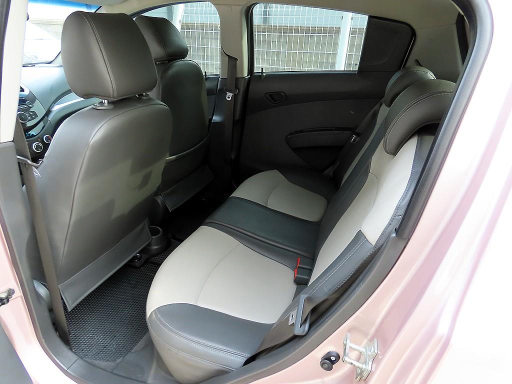 Chevrolet Spark - Vista 6