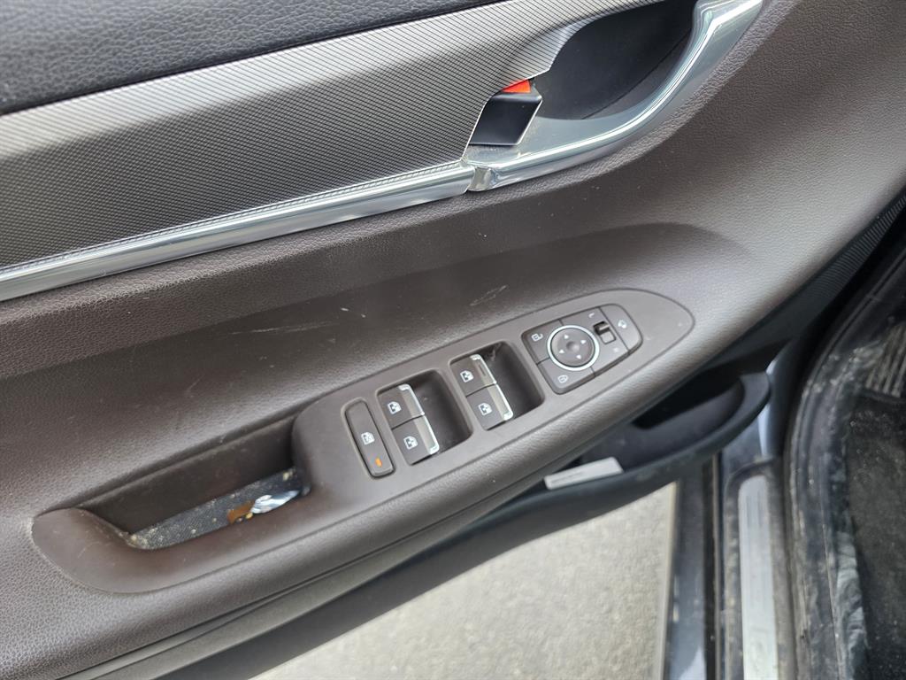 HYUNDAI Grandeur - Vista 5