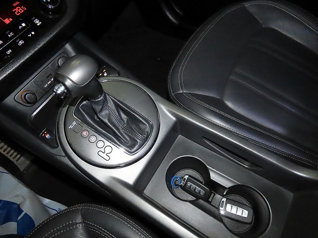 KIA Sportage - Vista 12