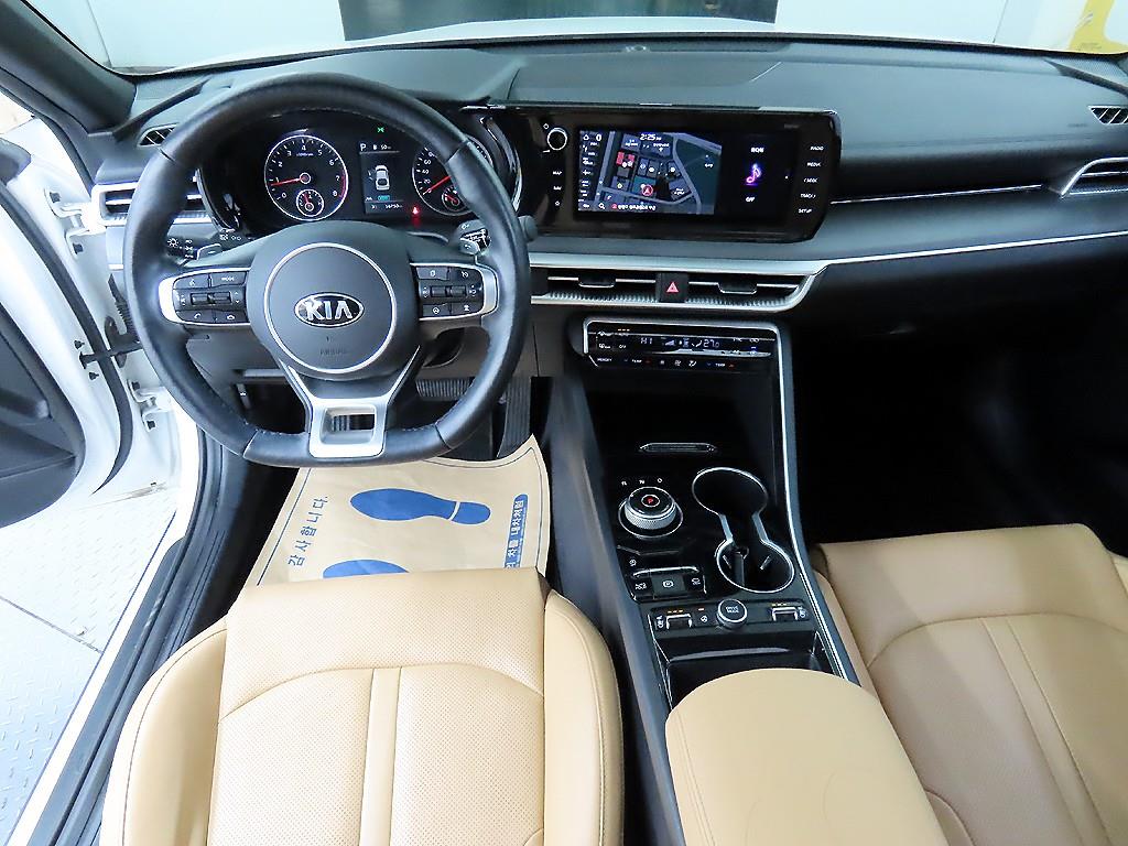 KIA K5 - Vista 7