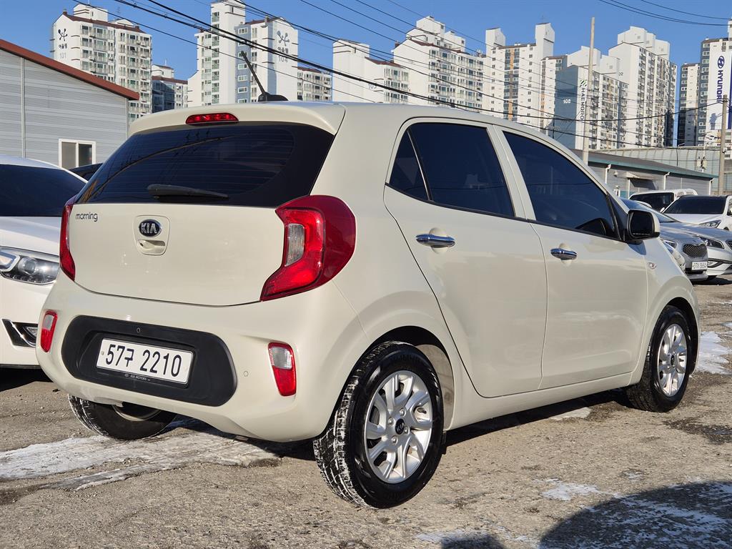 KIA Morning - Vista 4