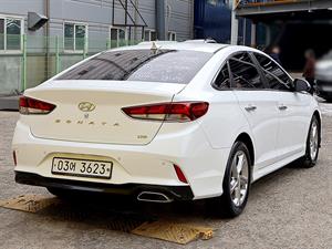 HYUNDAI Sonata - Vista 8