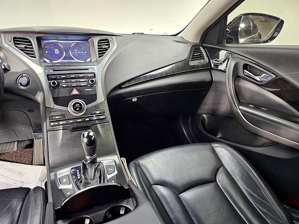 HYUNDAI Grandeur - Vista 10