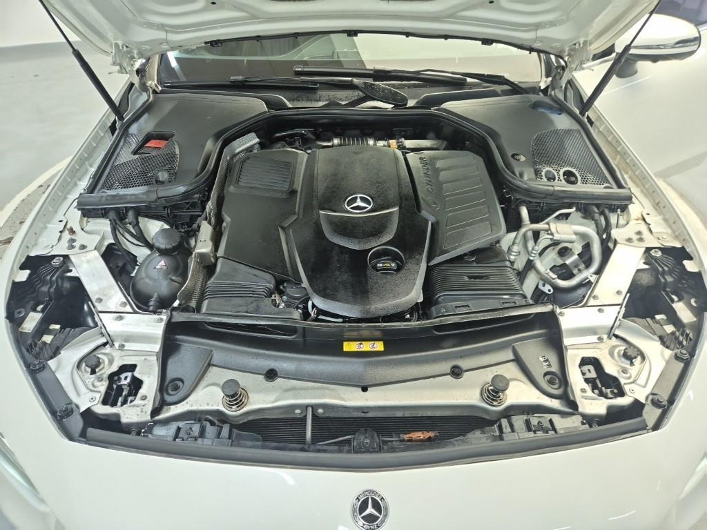 Mercedes Benz CLS Class - Vista 5