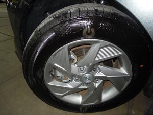 HYUNDAI Sonata - Vista 12