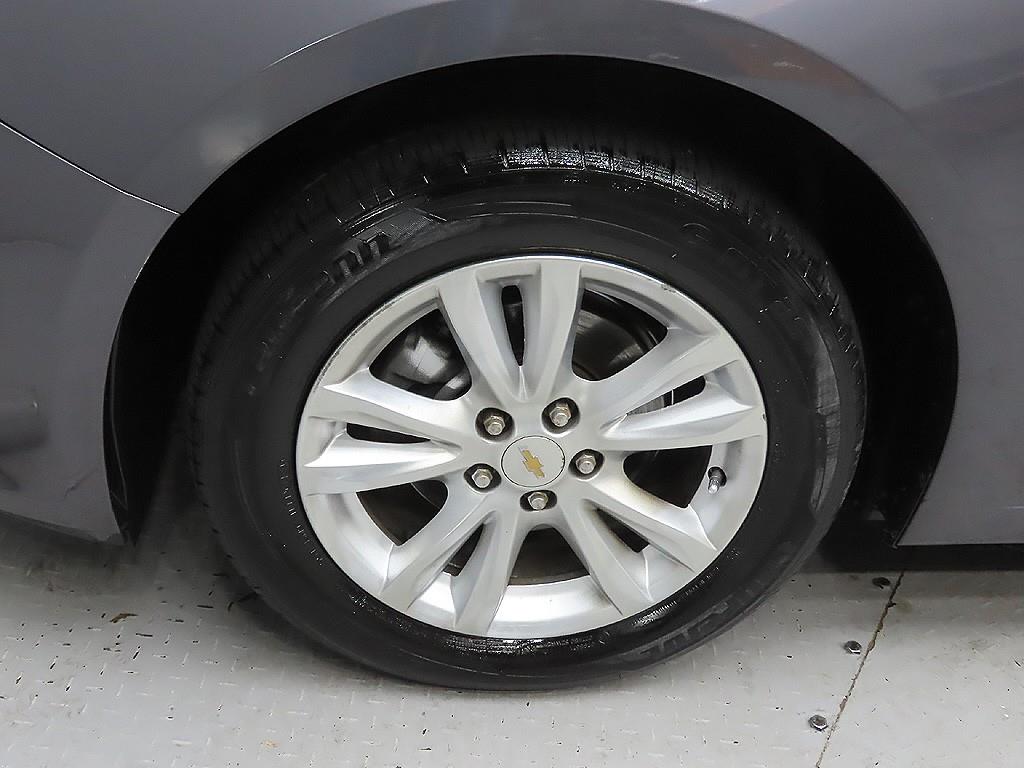 Chevrolet Cruise - Vista 9