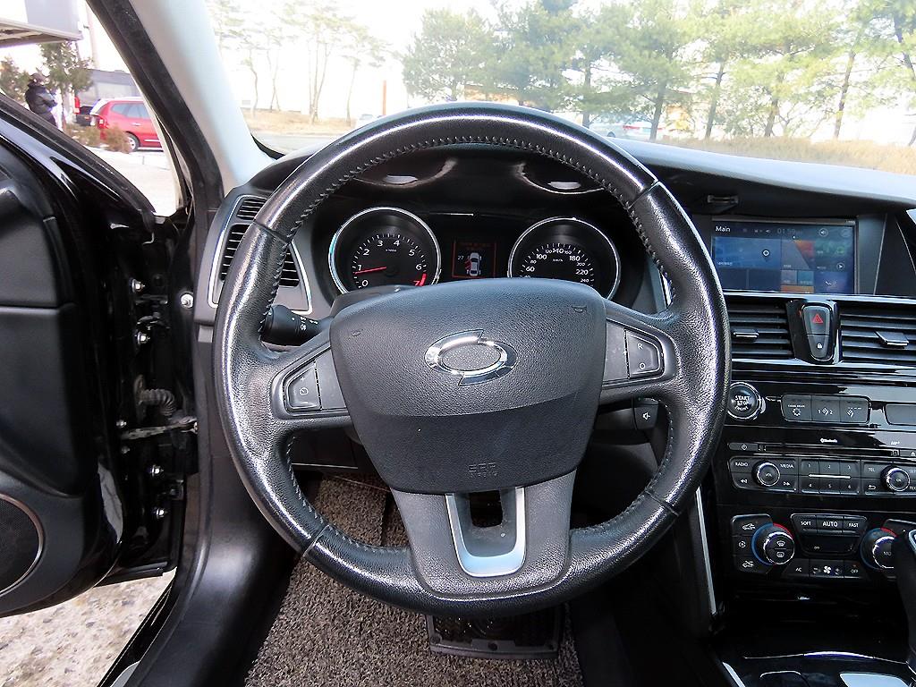 SAMSUNG SM7 - Vista 8