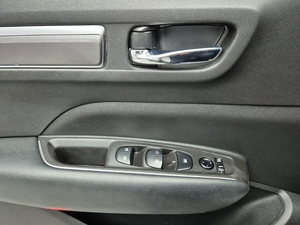 SAMSUNG QM6 2018 Blanco - Importación desde Corea - HF Imports Iquique - Foto 18