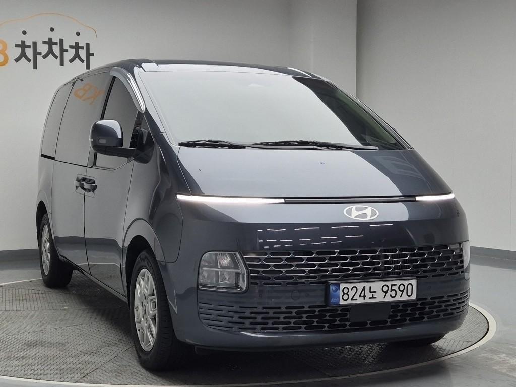 HYUNDAI Staria - Vista 4