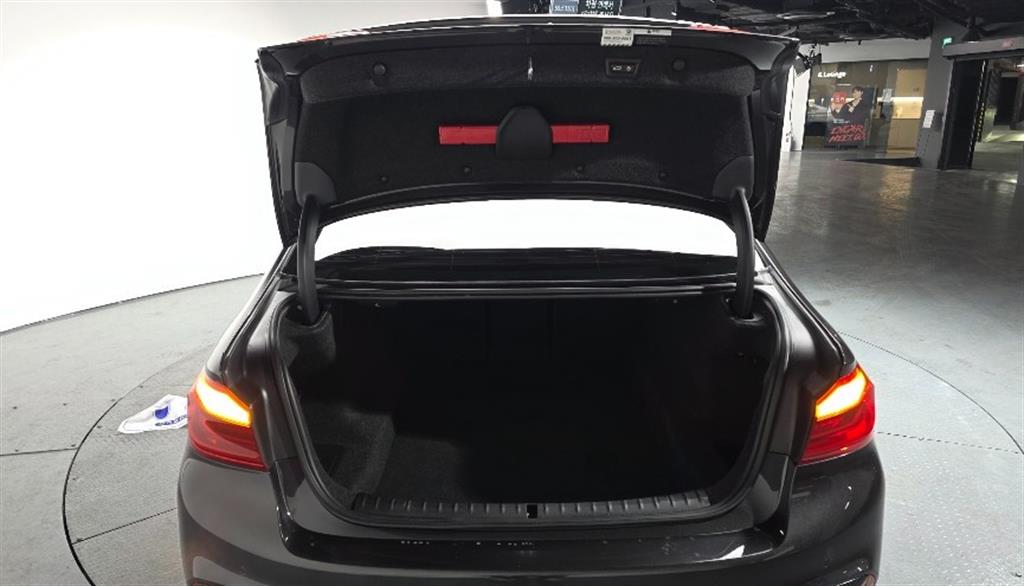 BMW 5 Series 2020 Gris - Importación desde Corea - HF Imports Iquique - Foto 19