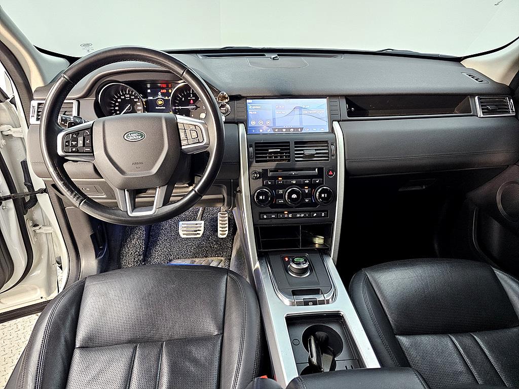 Land Rover Discovery Sports - Vista 5