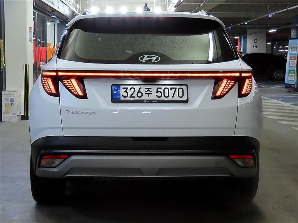 HYUNDAI Tucson - Vista 5