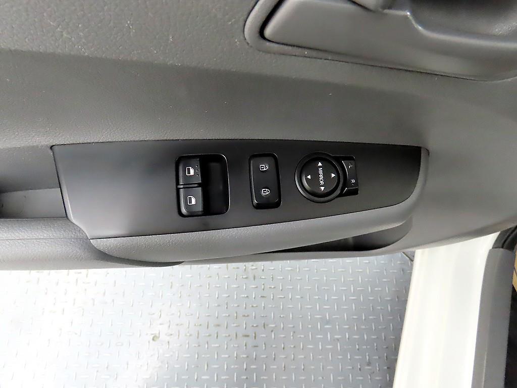 KIA Morning - Vista 11