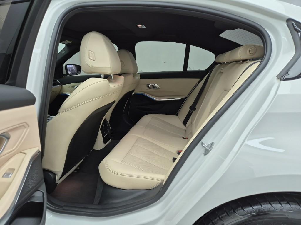 BMW 3 series - Vista 12