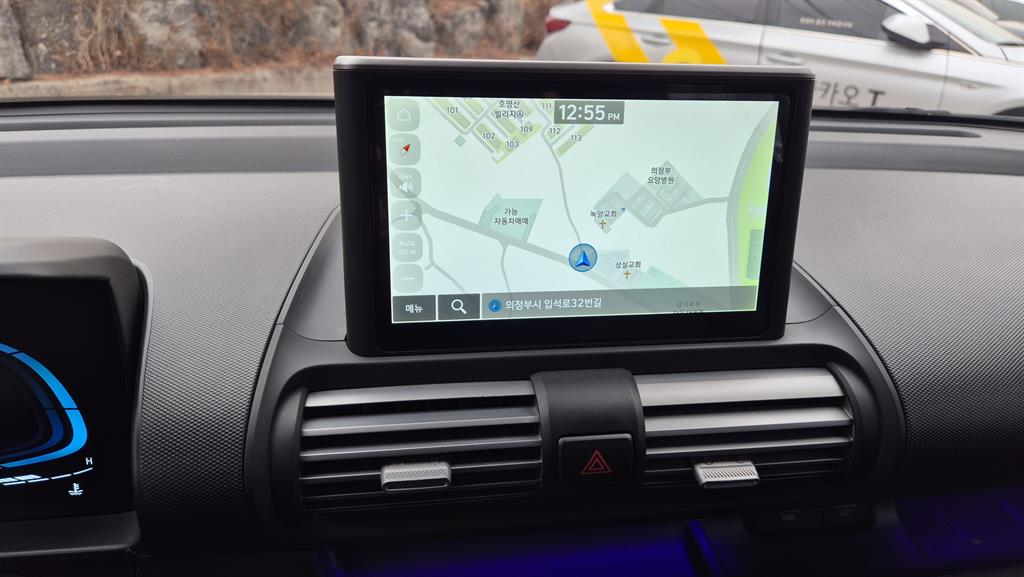 HYUNDAI Casper - Vista 4