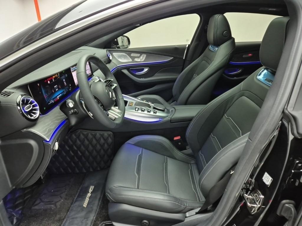 Mercedes Benz AMG GT - Vista 11