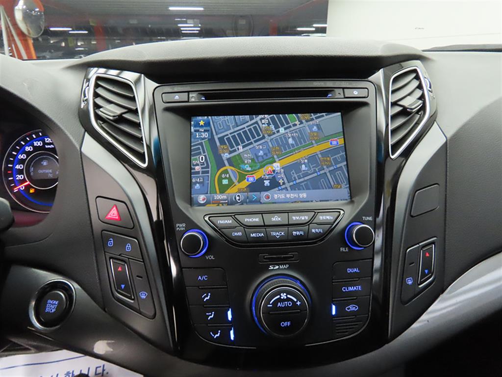 HYUNDAI i40 2014 Blanco - Importación desde Corea - HF Imports Iquique - Foto 13