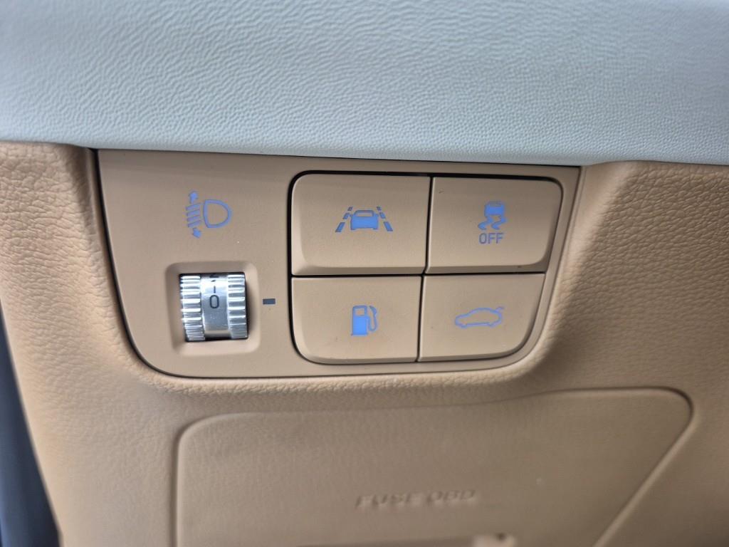 HYUNDAI Grandeur 2020 Blanco - Importación desde Corea - HF Imports Iquique - Foto 16