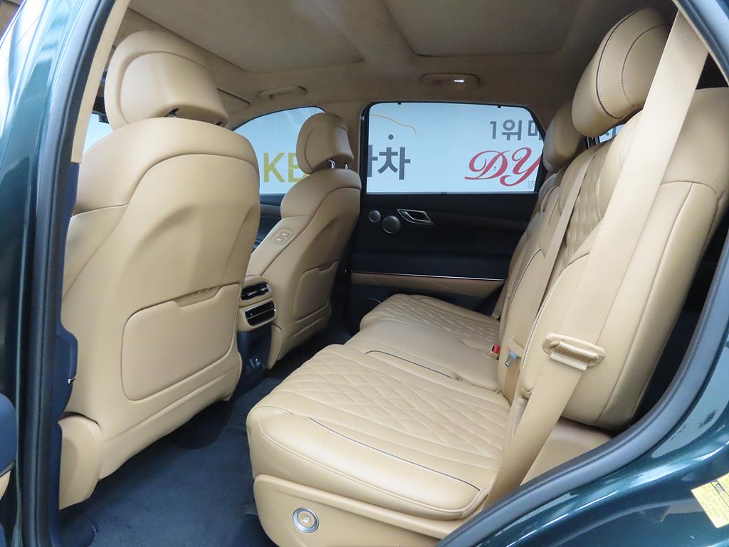 Genesis GV80 - Vista 6