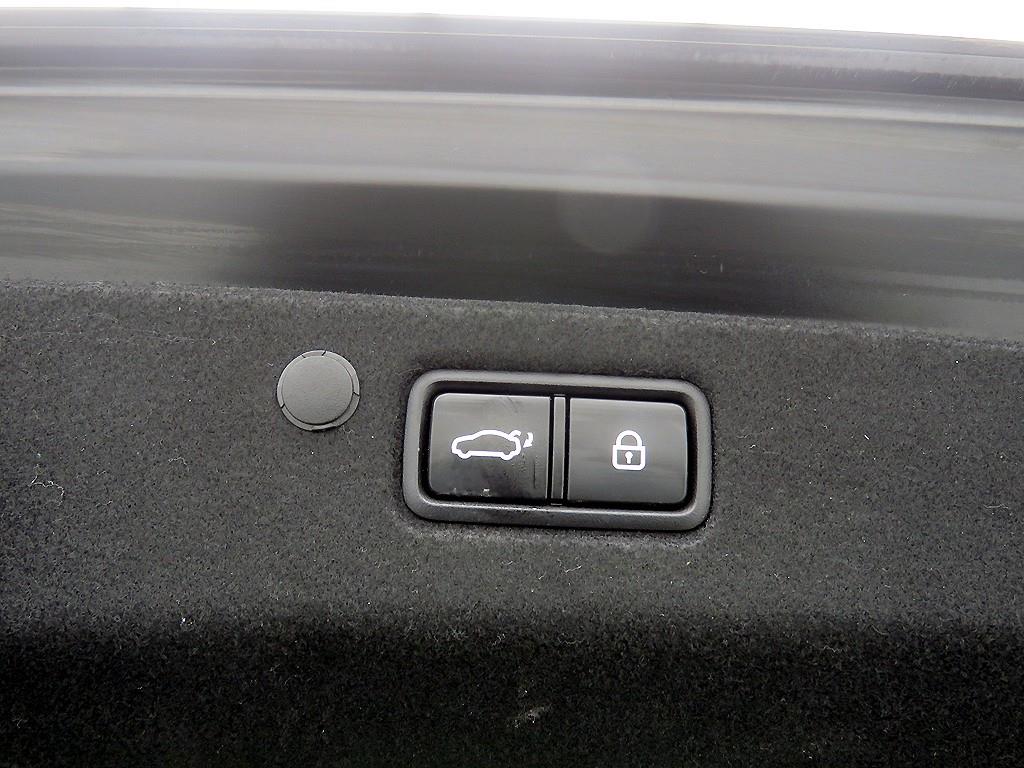 HYUNDAI Grandeur - Vista 5