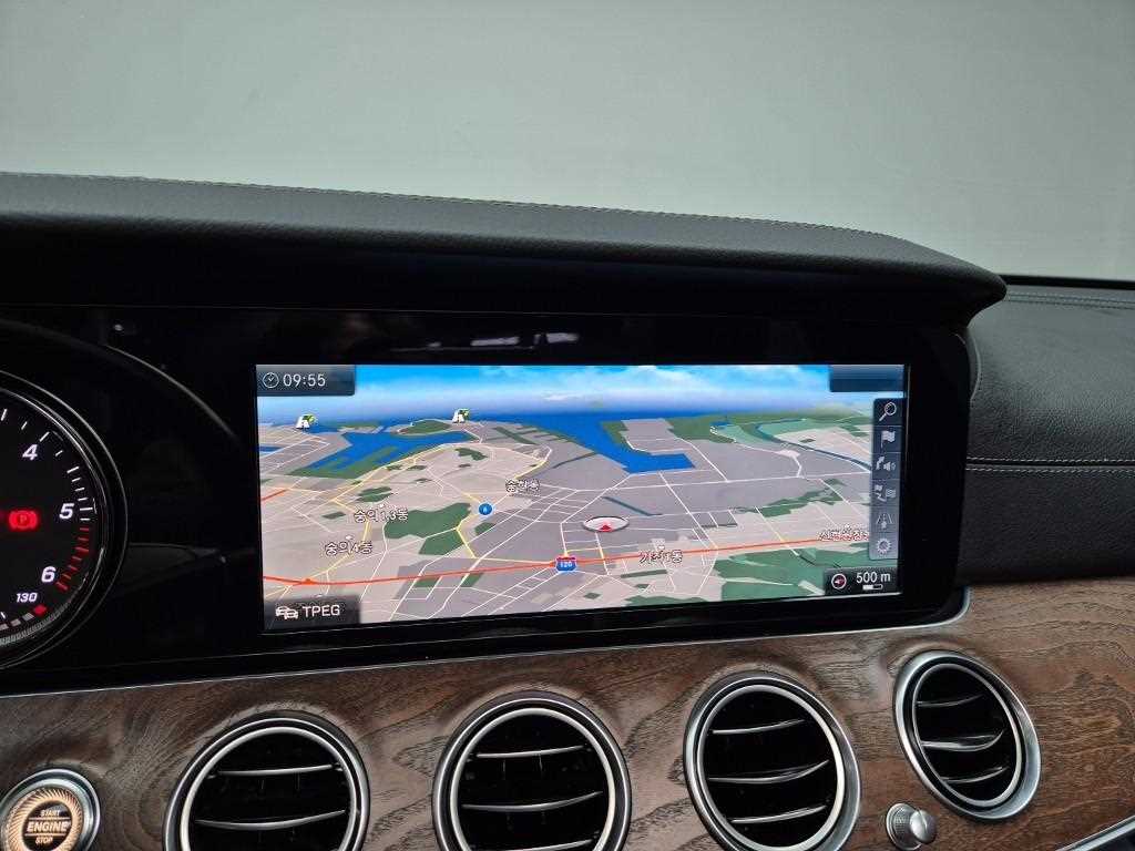 Mercedes Benz E class 2017 Blanco - Importación desde Corea - HF Imports Iquique - Foto 14