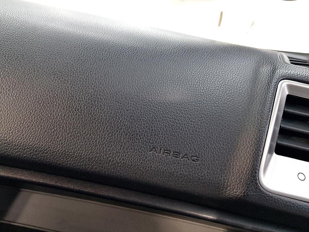 Ssangyong Tivoli - Vista 12