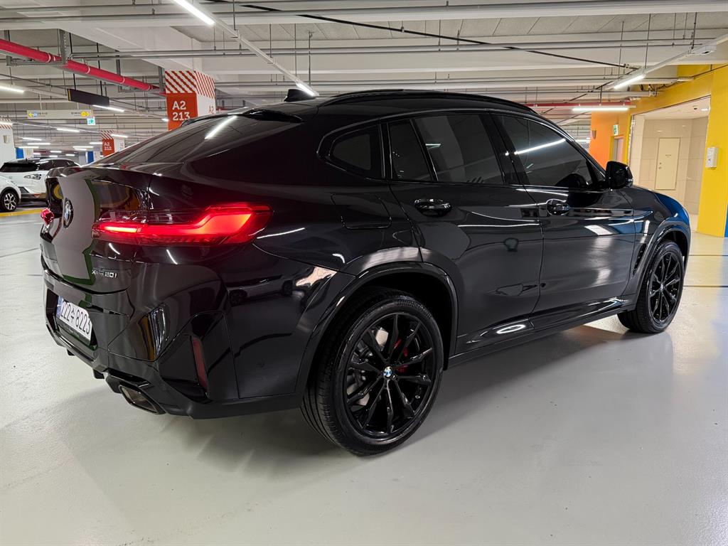 BMW X4 - Vista 5