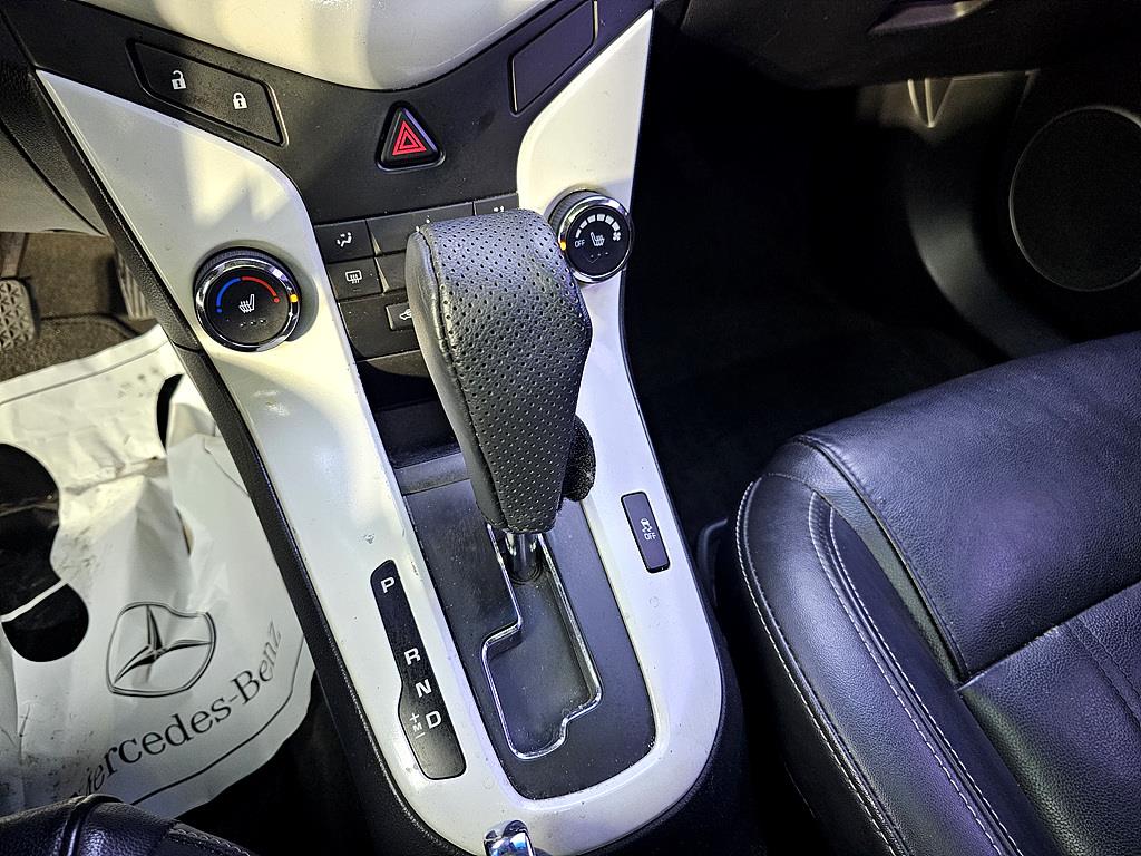 Chevrolet Cruise 2013 Blanco - Importación desde Corea - HF Imports Iquique - Foto 18