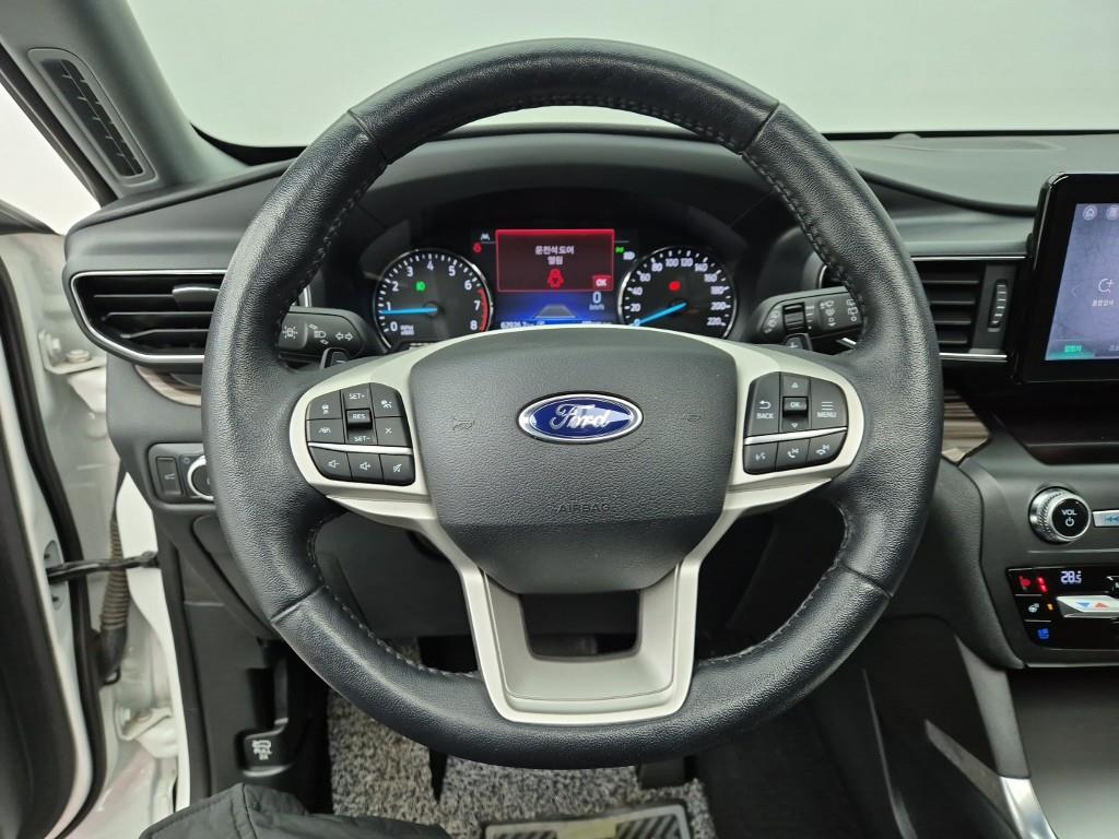 Ford Explorer - Vista 9