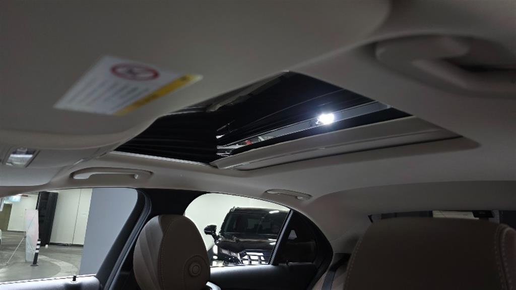 Mercedes Benz E class 2019 Negro - Importación desde Corea - HF Imports Iquique - Foto 18