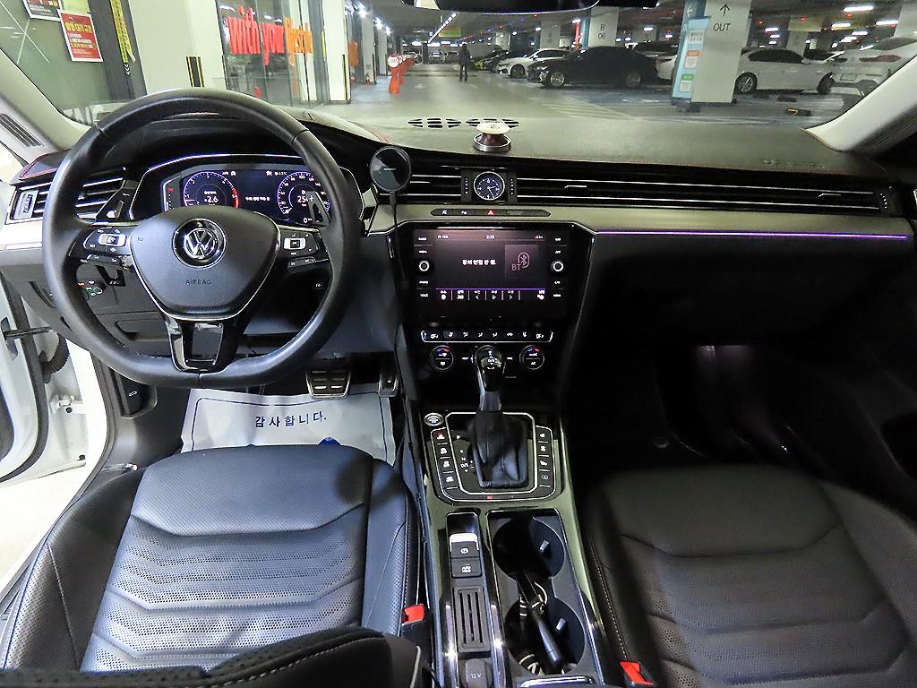 Volkswagen Arteon - Vista 10