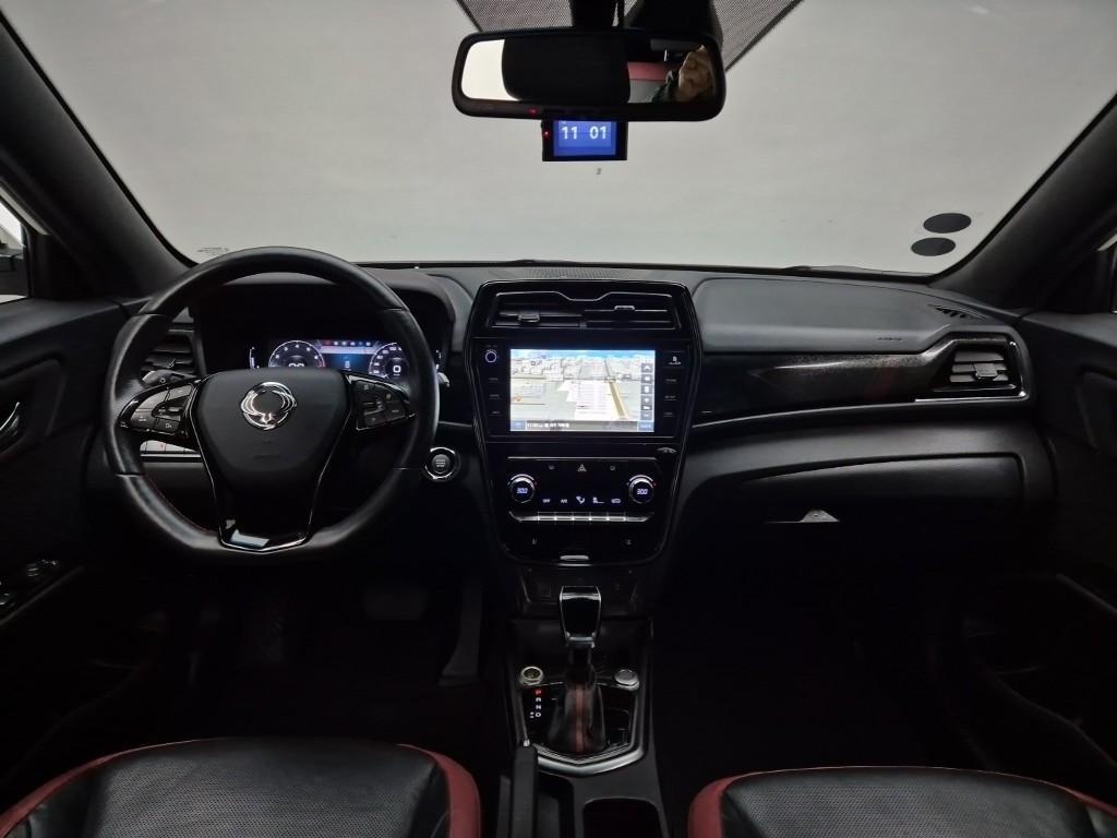 Ssangyong Tivoli - Vista 7