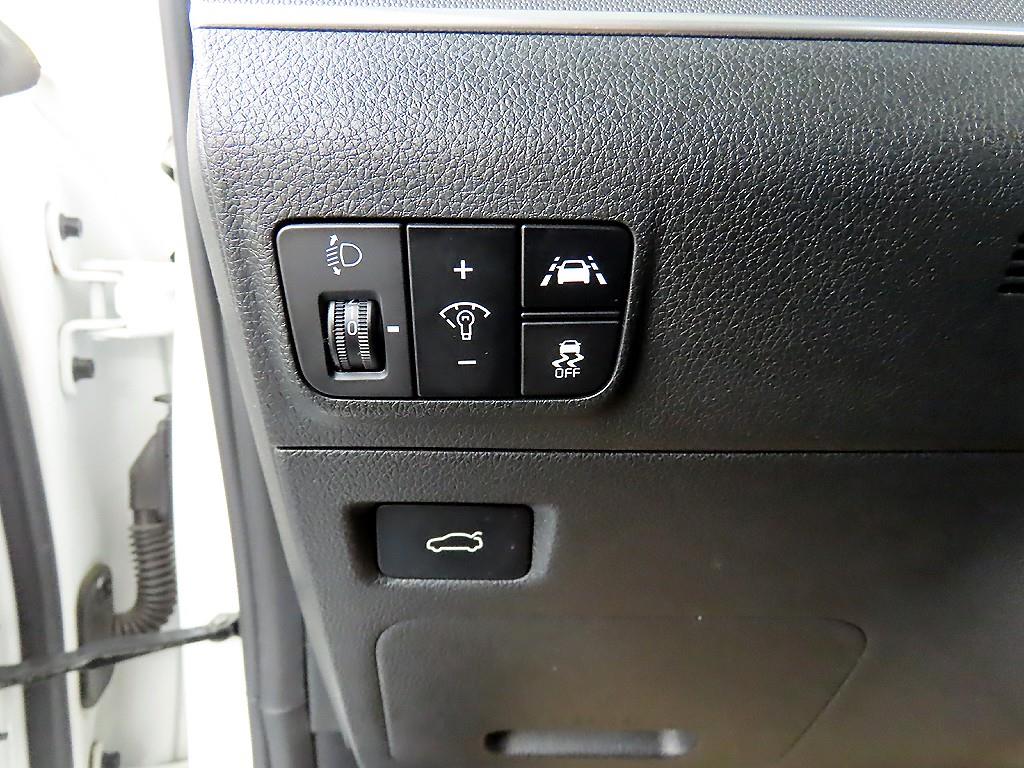 KIA K5 - Vista 12