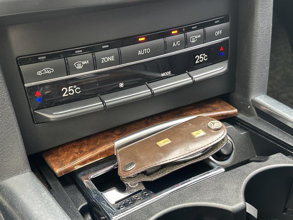 Mercedes Benz E class 2014 Gris - Importación desde Corea - HF Imports Iquique - Foto 15