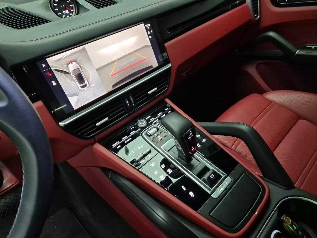 Porsche Cayenne - Vista 10