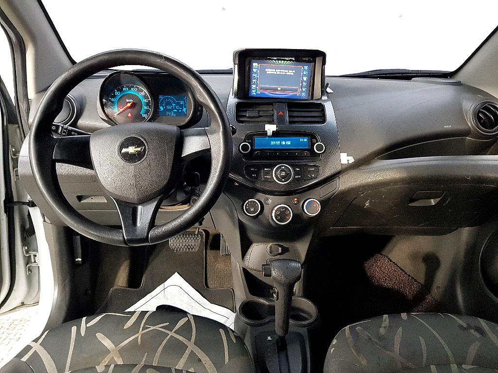 Chevrolet Spark - Vista 5