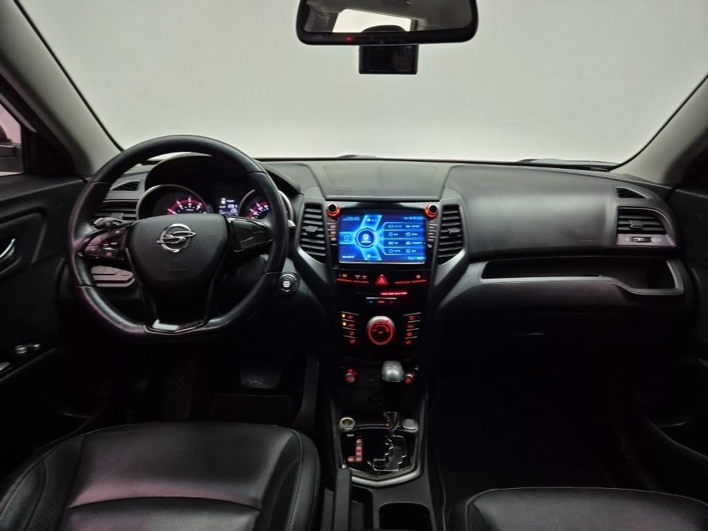 Ssangyong Tivoli - Vista 7