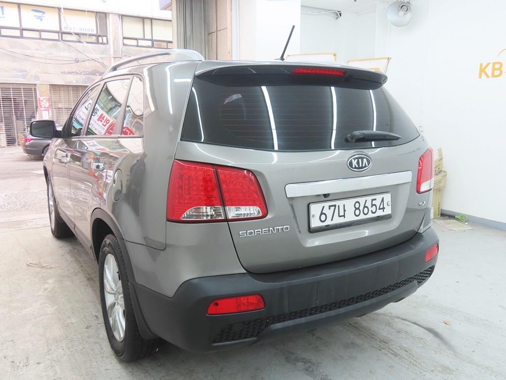 KIA Sorento - Vista 4