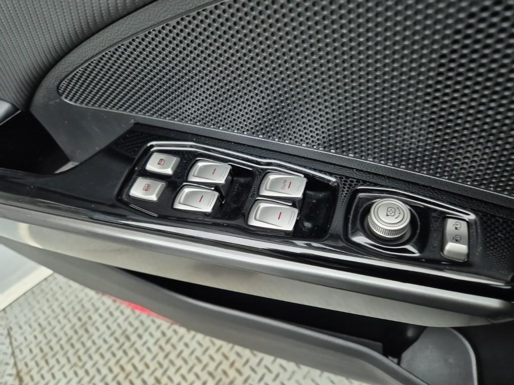 Ssangyong Tivoli 2017 Blanco - Importación desde Corea - HF Imports Iquique - Foto 17