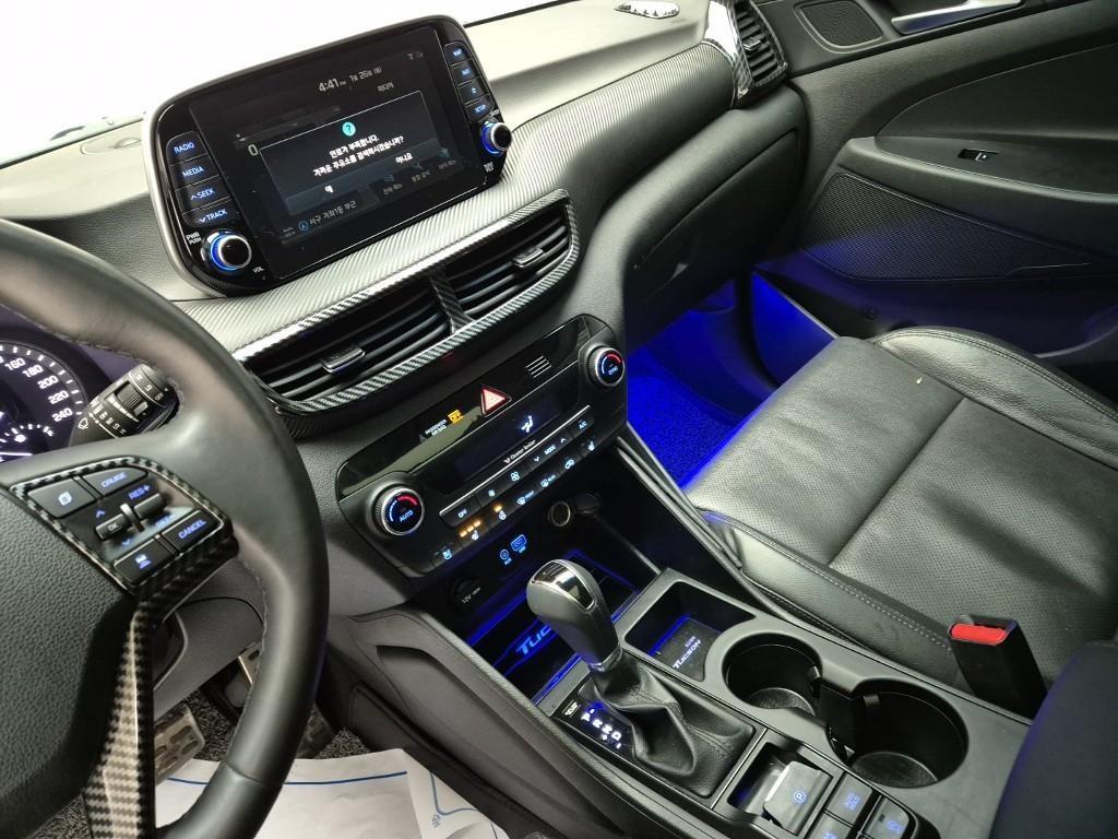 HYUNDAI Tucson - Vista 9