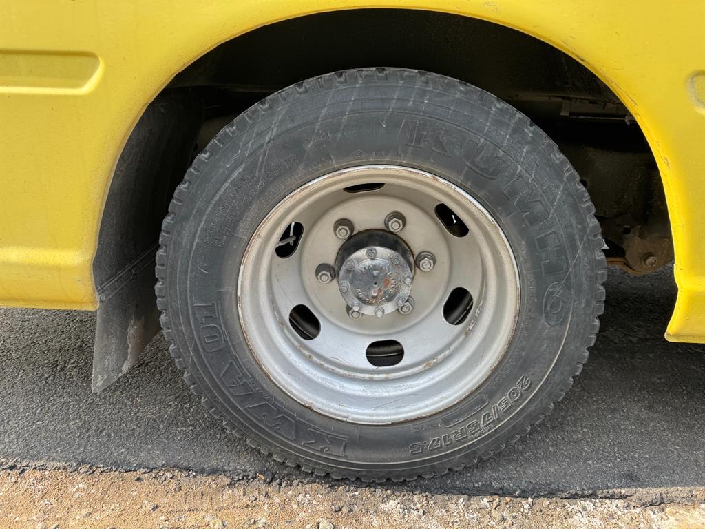 medium and large bus Hyundai bus 2015 Amarillo - Importación desde Corea - HF Imports Iquique - Foto 16