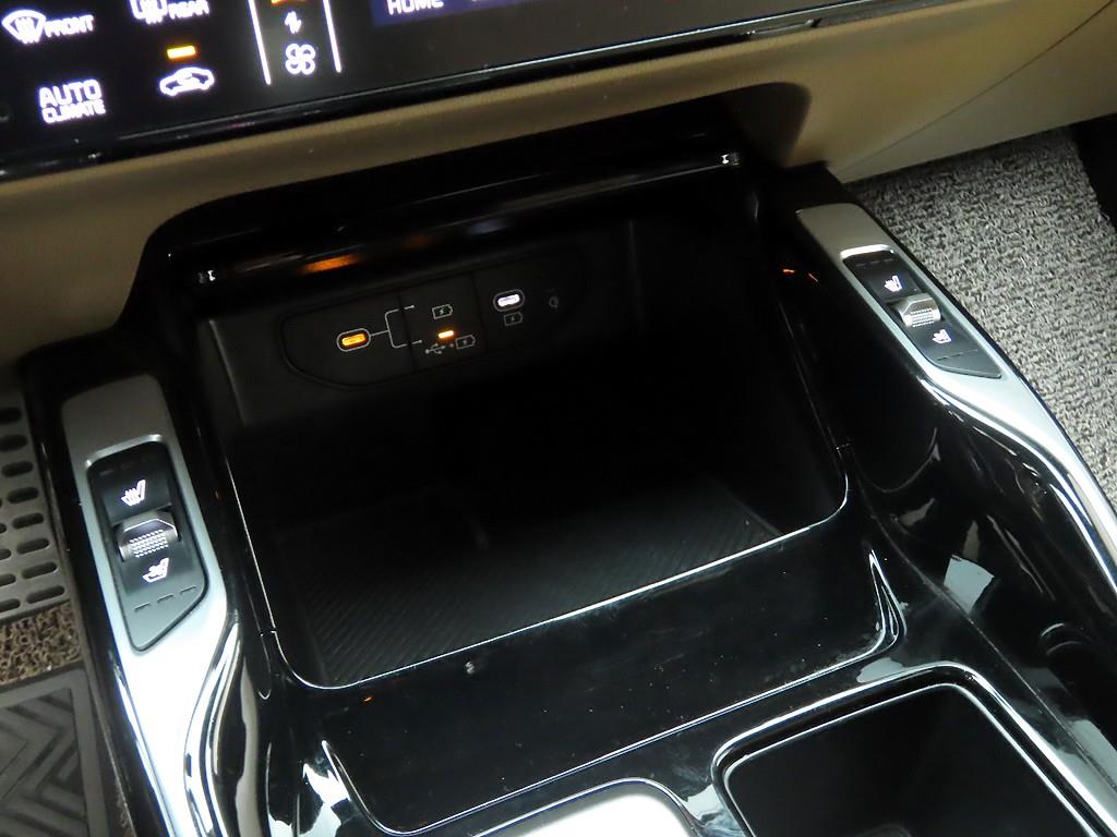 KIA Sorento - Vista 11