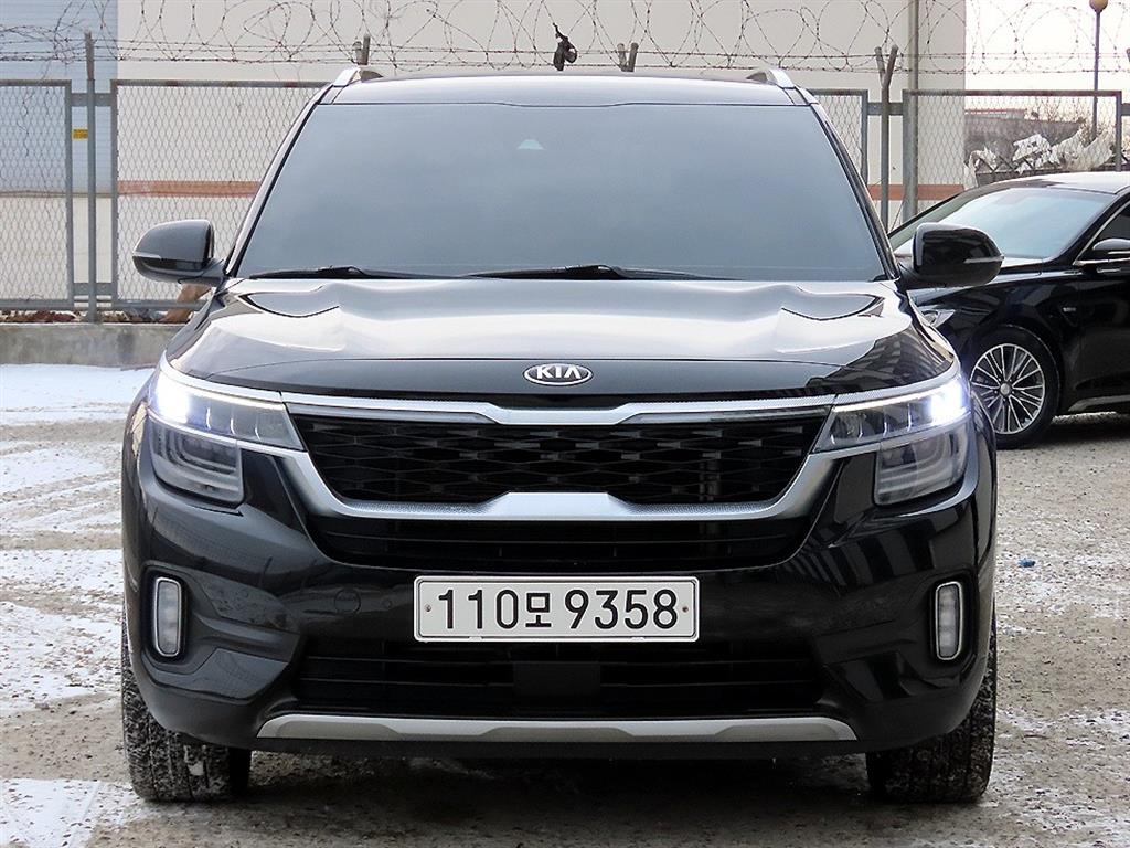 KIA Seltos 2021 Negro - Importación desde Corea - HF Imports Iquique - Foto 1